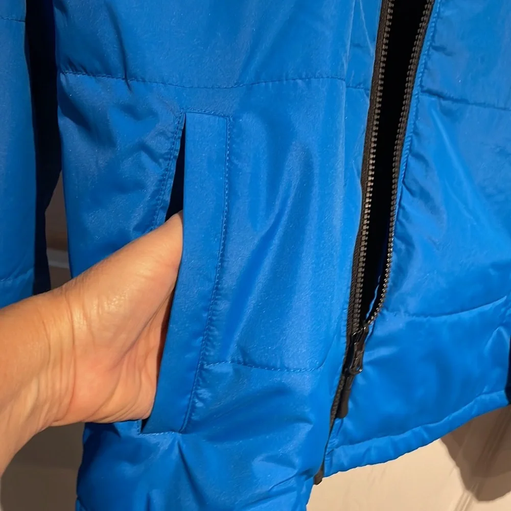 Jacket - Picture 3 of 4